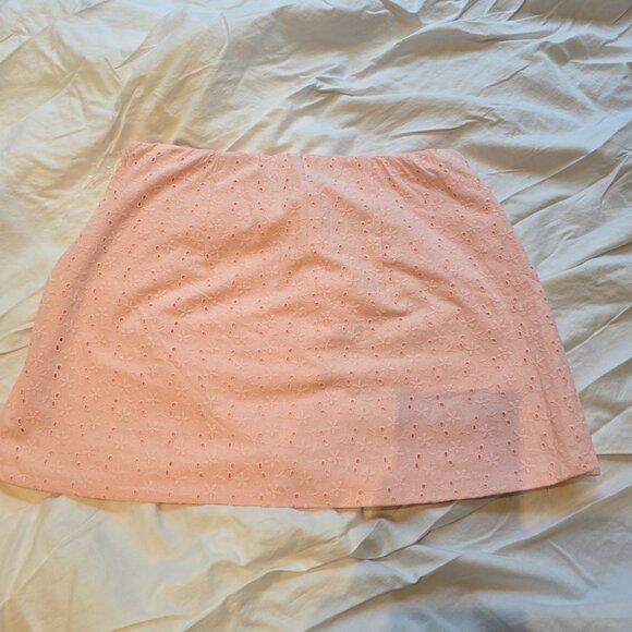 Babyboo Erika Mini Skirt in Blush M - Picture 2 of 3